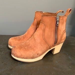 Swedish Hasbeen Zip It Emy clog boot size 9 / euro 39